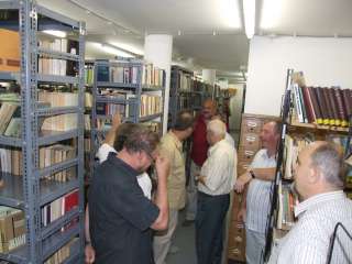 Találkozó a könyvtár épületének készítőivel 044 - 2011-08-25 - 10-29-47.jpg