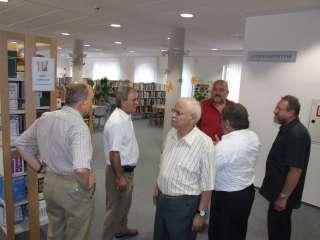 Találkozó a könyvtár épületének készítőivel 058 - 2011-08-25 - 10-52-05.jpg