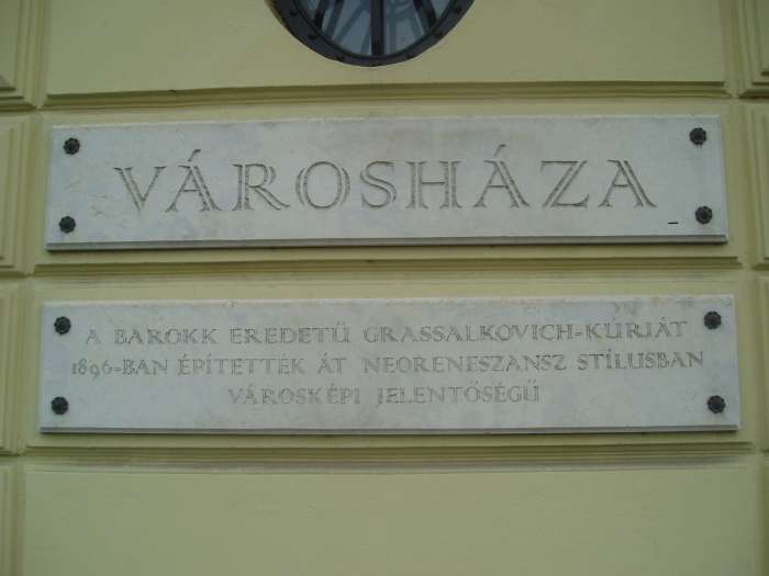 Baja, Szentháromság tér 01. 2.kép.jpg Baja, Szentháromság tér 01. 2.kép.jpg