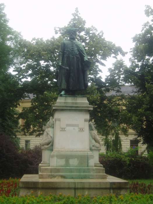 Debrecen, Emlékkert: Bocskai szobor.jpg Debrecen, Emlékkert: Bocskai szobor.jpg