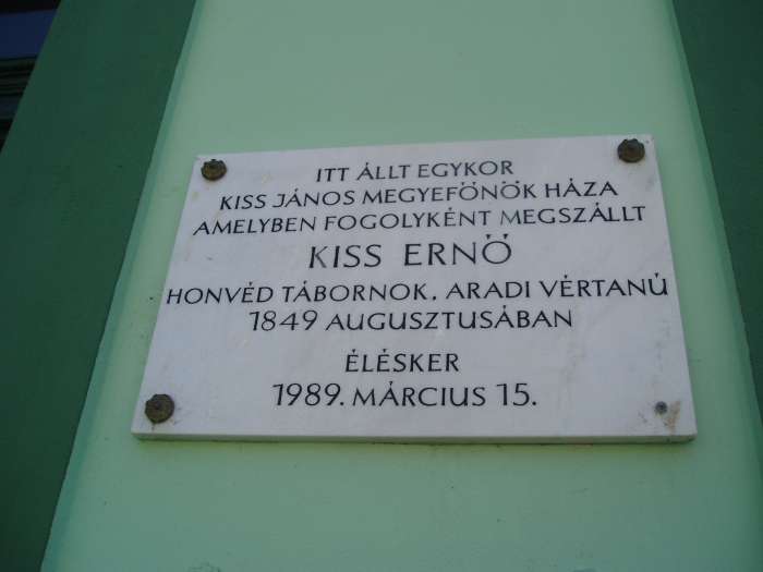Gyula, Kossuth u. 13. 2.kép.jpg Gyula, Kossuth u. 13. 2.kép.jpg
