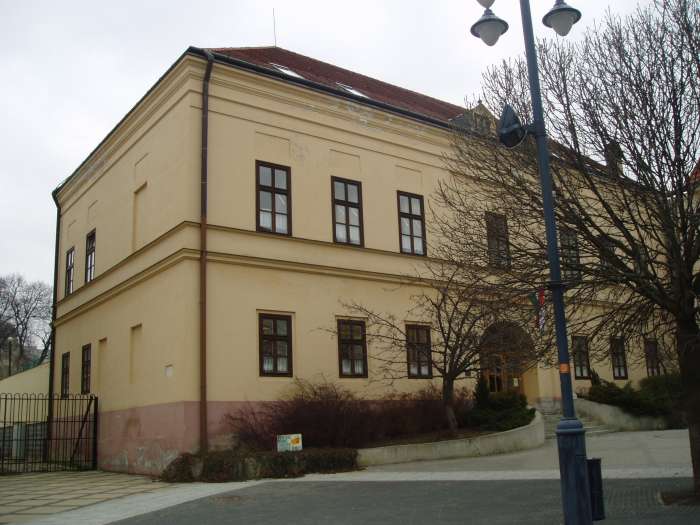 Kaposvár, Kossuth tér 02.jpg Kaposvár, Kossuth tér 02.jpg