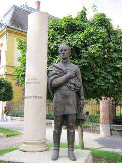 Nyíregyháza, Hősök tere 05. 9.kép.jpg Nyíregyháza, Hősök tere 05. 9.kép.jpg