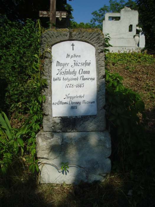 Sümeg, Temető: Kisfaludy Anna sírja.jpg Sümeg, Temető: Kisfaludy Anna sírja.jpg