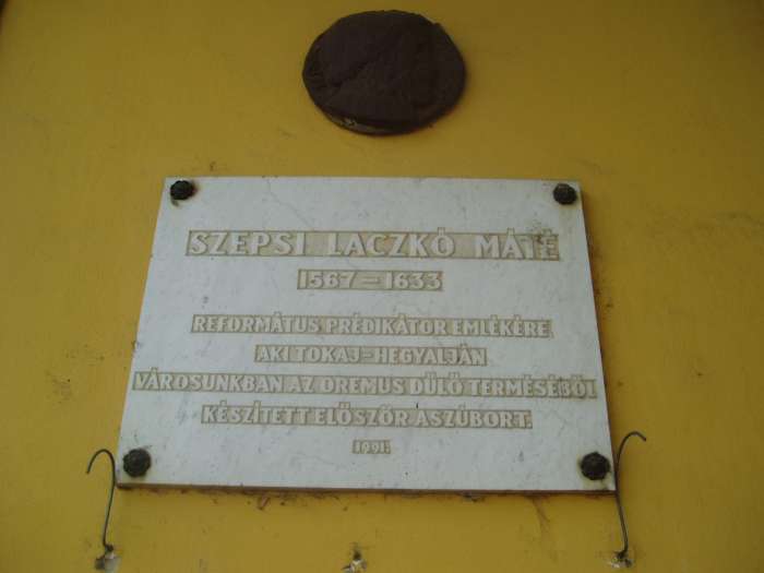 Sátoraljaújhely, Kossuth tér 24. 2.kép.jpg Sátoraljaújhely, Kossuth tér 24. 2.kép.jpg