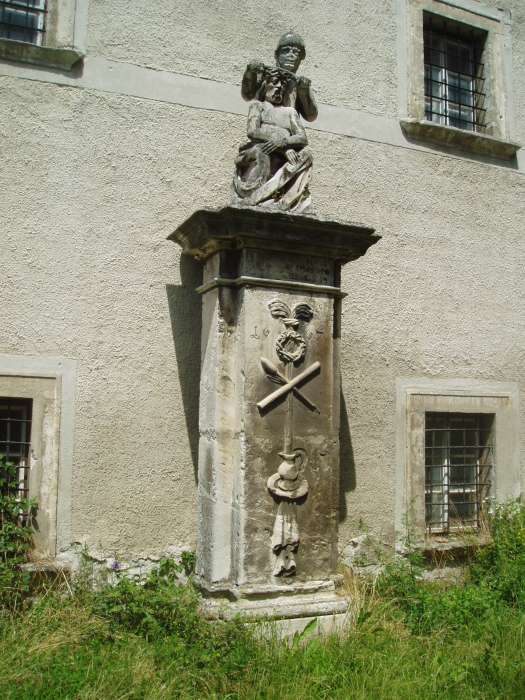 Sopronbánfalva, Kolostorhegy út. Karmelita templom és kolostor 05.kép.jpg Sopronbánfalva, Kolostorhegy út. Karmelita templom és kolostor 05.kép.jpg